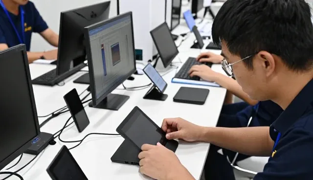 重庆枫格苑商务服务有限公司打造值得信赖的人工智能解决方案